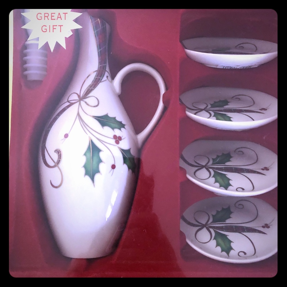 Lenox Holiday China Oil Set